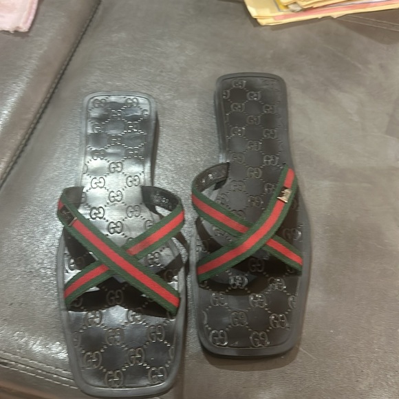 Gucci Flats sandals - Picture 14 of 17